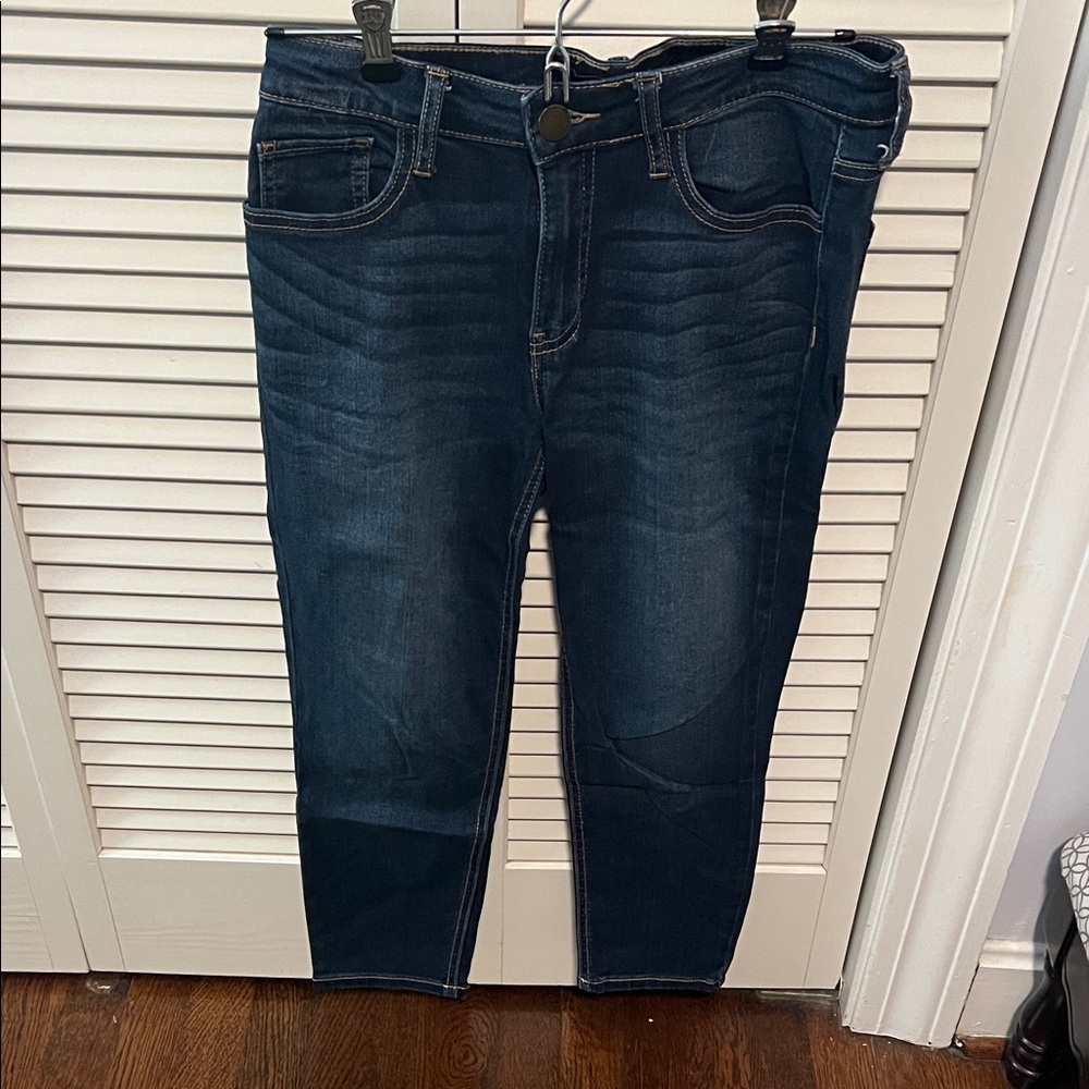Women’s Dark Blue Jeans